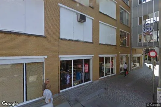 Bedrijfsruimtes te huur i Halle - Foto uit Google Street View