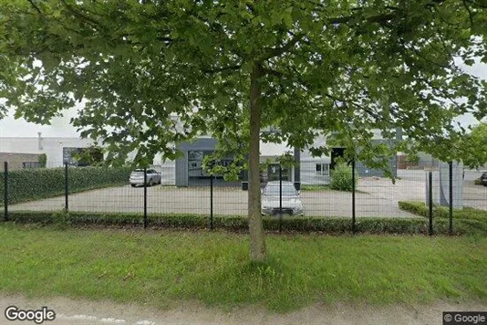 Magazijnen te huur i Lummen - Foto uit Google Street View
