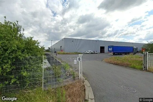 Warehouses for rent i Aat - Photo from Google Street View