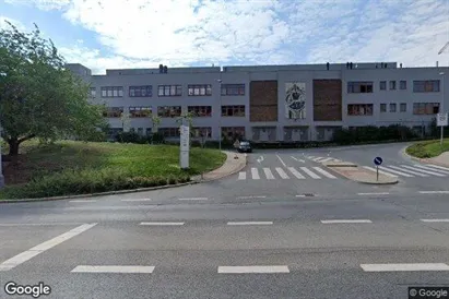 Bedrijfsruimtes te huur in Praag 5 - Foto uit Google Street View