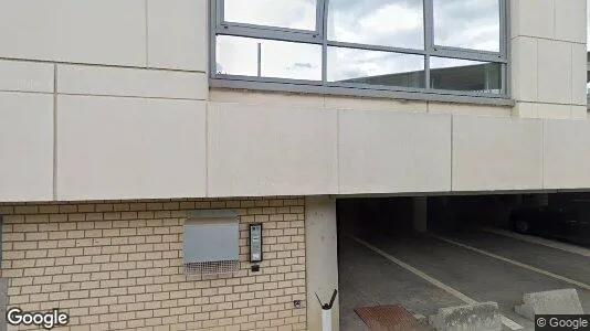 Bedrijfsruimtes te huur i Mont-Saint-Guibert - Foto uit Google Street View