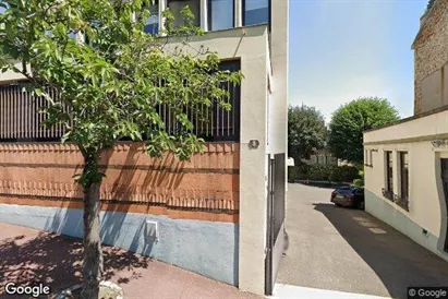 Commercial properties for rent in Nanterre - Photo from Google Street View