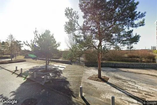 Coworking spaces for rent i Poitiers - Photo from Google Street View