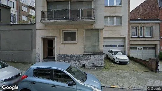 Industrial properties for rent i Brussels Elsene - Photo from Google Street View