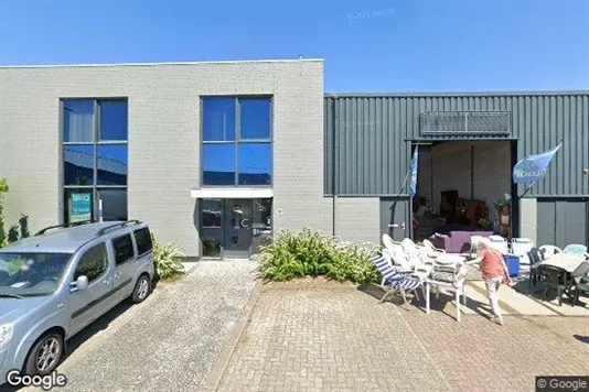 Bedrijfsruimtes te huur i Hellevoetsluis - Foto uit Google Street View