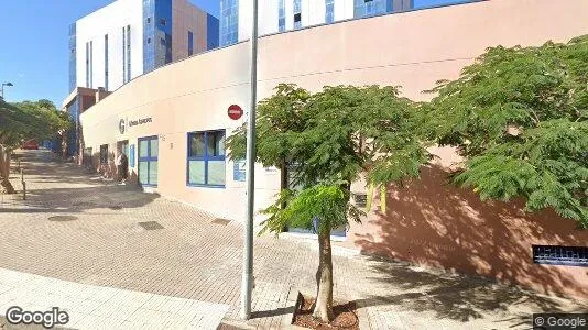 Commercial properties for rent i Santa Cruz de Tenerife - Photo from Google Street View