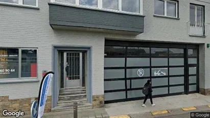 Industrial properties for rent in Waver - Photo from Google Street View
