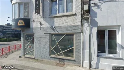 Commercial properties for rent in Moeskroen - Photo from Google Street View