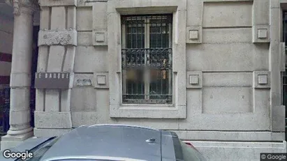 Bedrijfsruimtes te huur in Milaan Zona 1 - Centro storico - Foto uit Google Street View