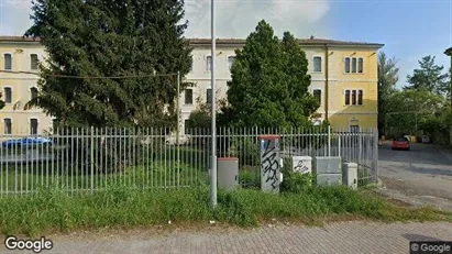 Bedrijfsruimtes te huur in Rozzano - Foto uit Google Street View