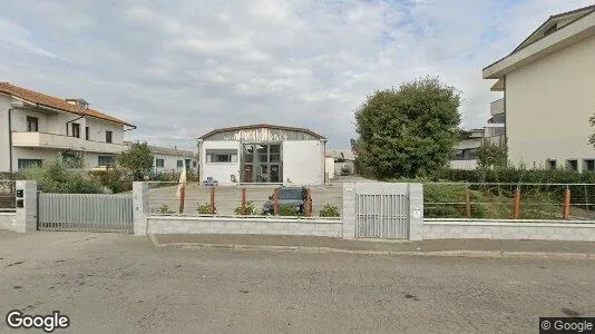 Commercial properties for rent i Fucecchio - Photo from Google Street View