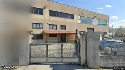 Bedrijfsruimtes te huur in Chieti - Foto uit Google Street View