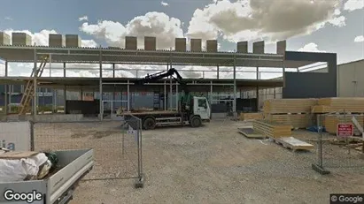 Office spaces for rent in Rae - Photo from Google Street View