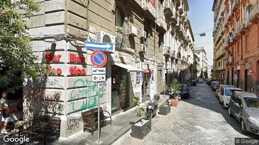 Commercial properties for rent i Napoli Municipalità 2 - Photo from Google Street View