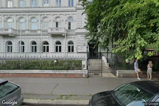 Coworking spaces for rent i Budapest Terézváros - Photo from Google Street View
