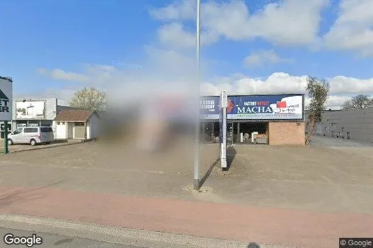 Bedrijfsruimtes te huur i Sint-Pieters-Leeuw - Foto uit Google Street View
